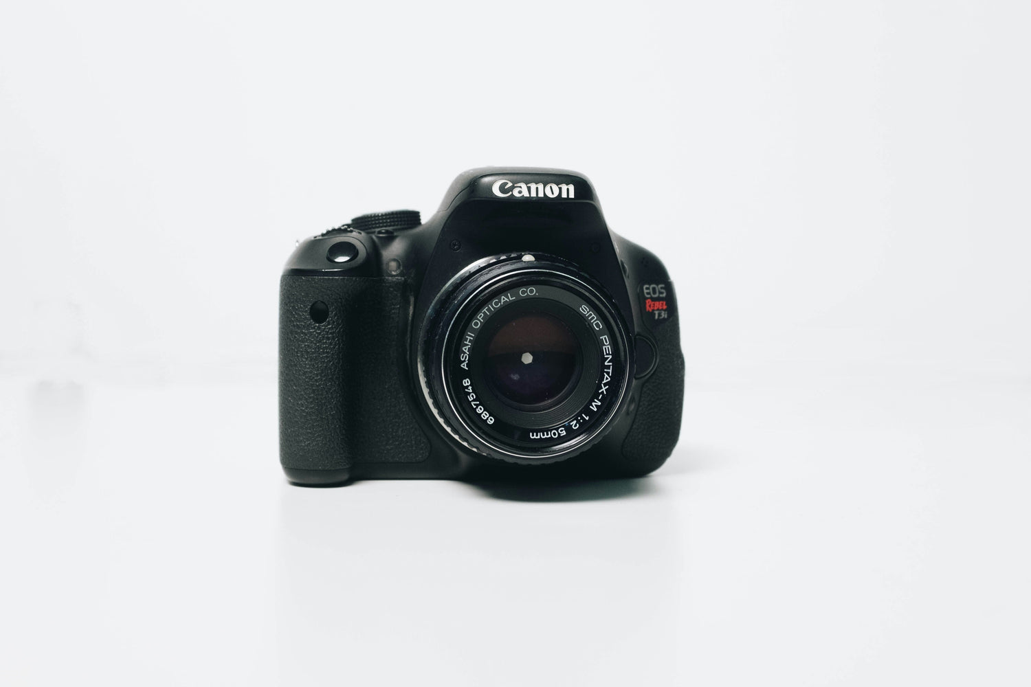 30% Off on Latest Cameras